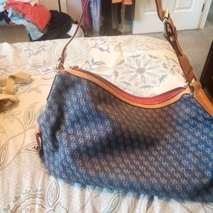 Dooney & Bourke Shoulder Bag